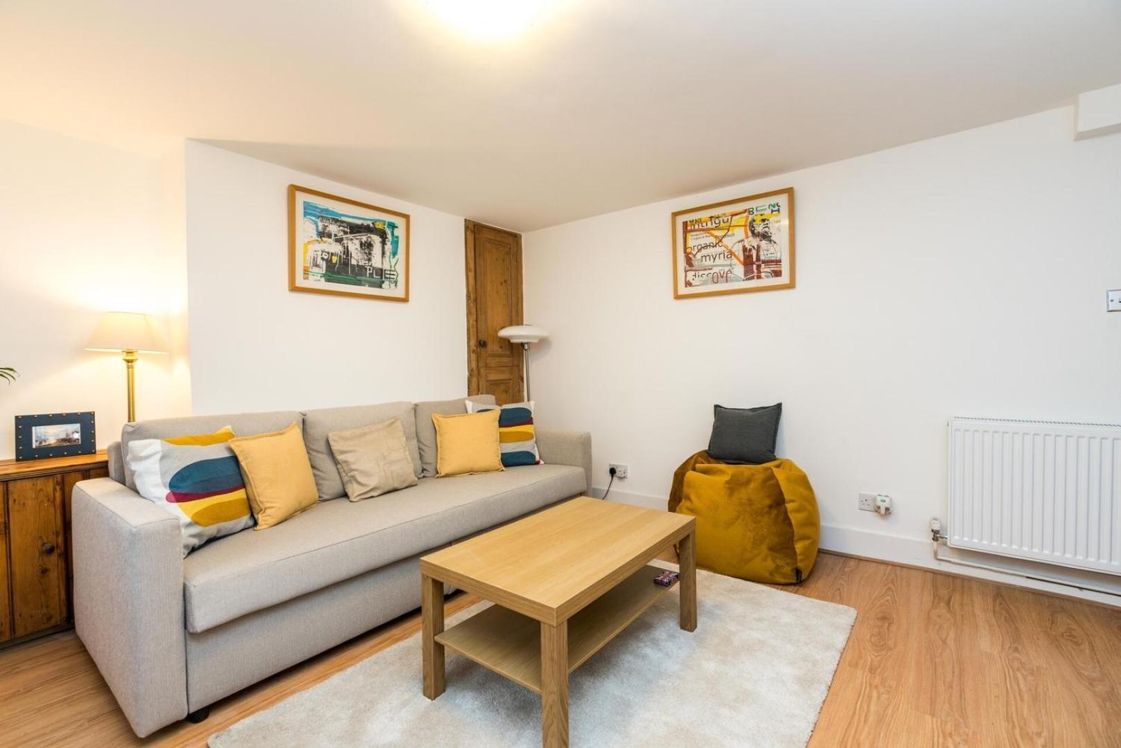 New Stylish 1 Bedroom Flat With Garden | Londen Buitenkant foto